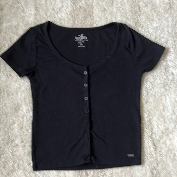 Hollister T-shirt - Picture 1 of 5